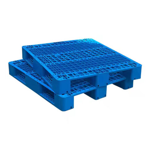 plastic pallet